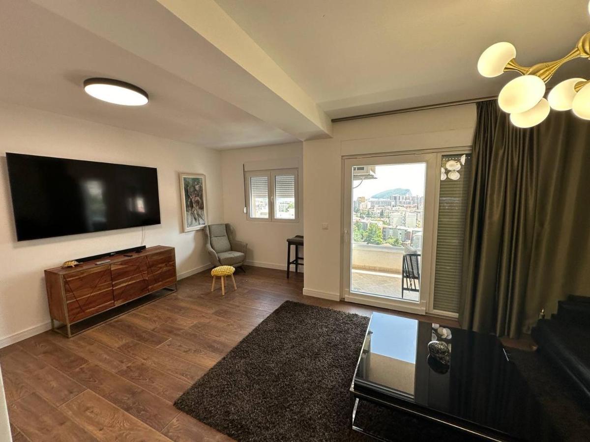 Penthouse Nikola *