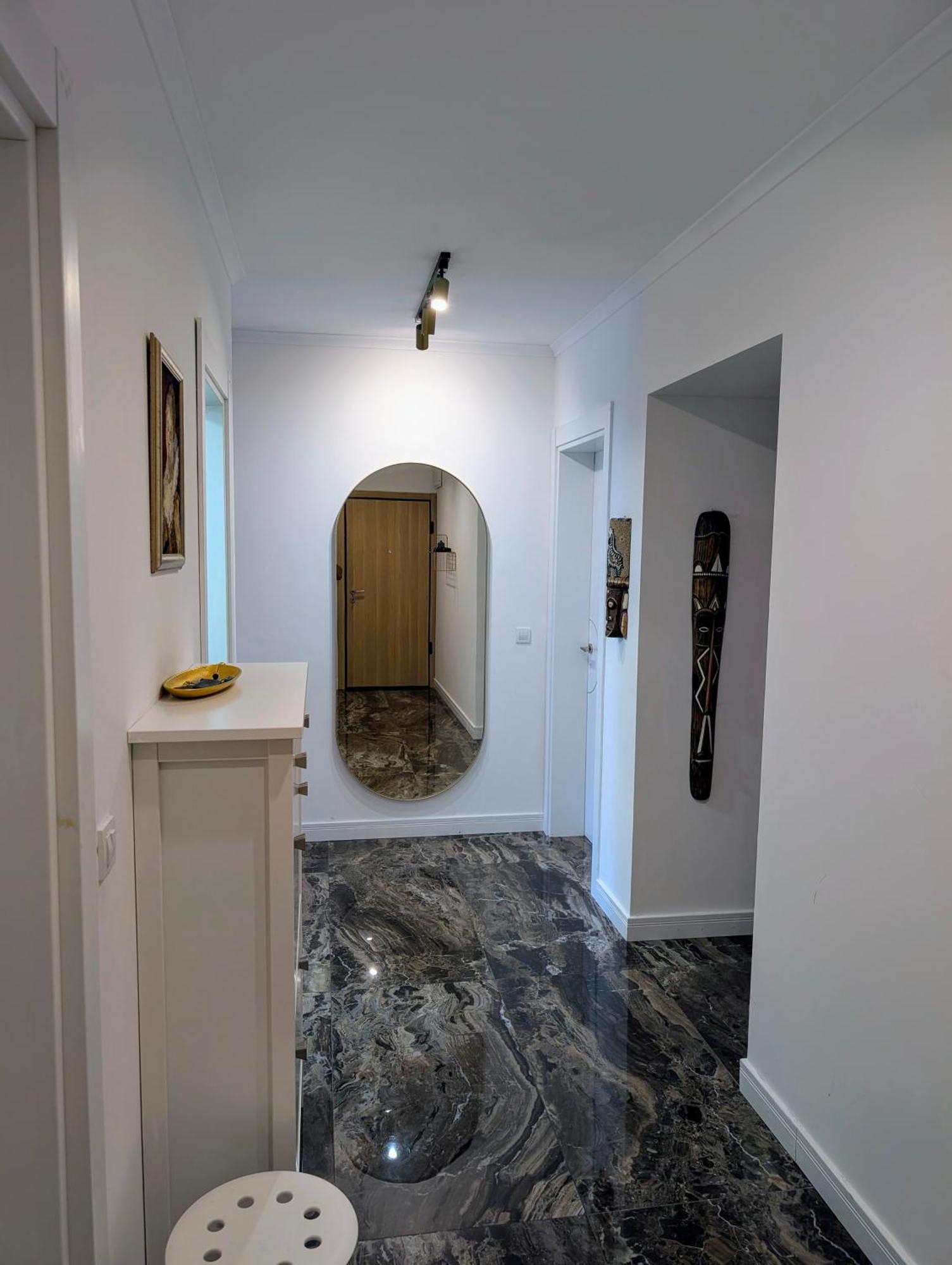 Penthouse Nikola